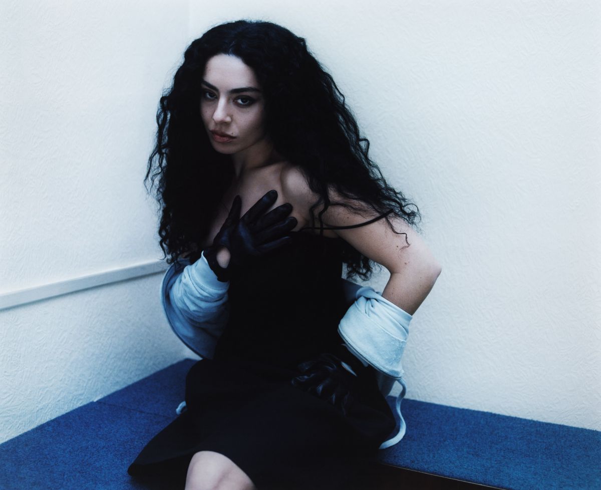 charli-xcx-at-a-photoshoot-july-2024-hawtcelebs