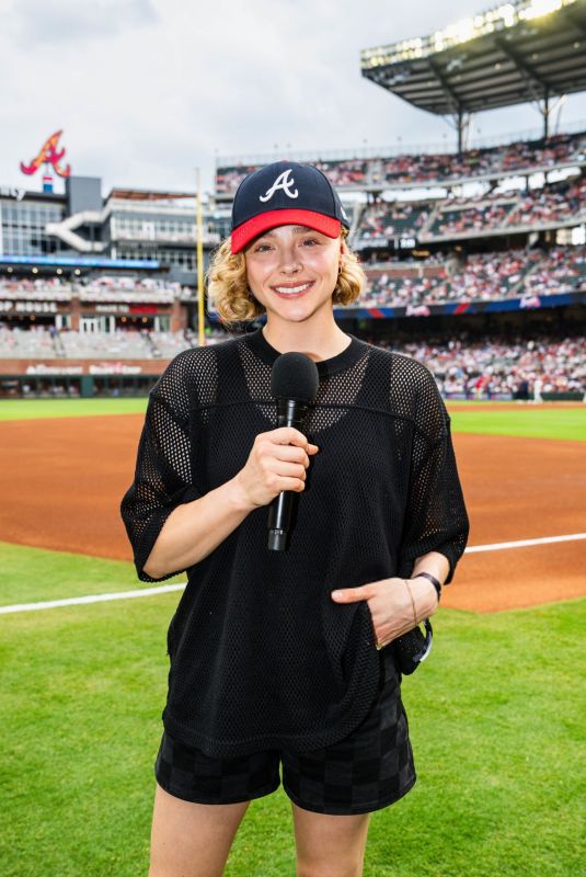 CHLOE MORETZ at San Francisco Giants vs Atlanta Braves Game at Truist Park in Atlanta 07/04/2024
