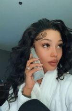 COI LERAY - Instagram Photos 07/06/2024