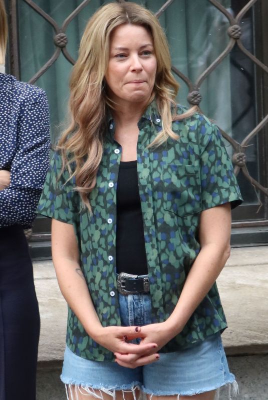 ELIZABETH BANKS Out and About in New York 07/25/2024