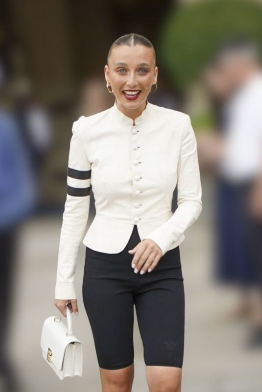 EMMA CHAMBERLAIN Leaves Her Hotel in Paris 07/26/2024