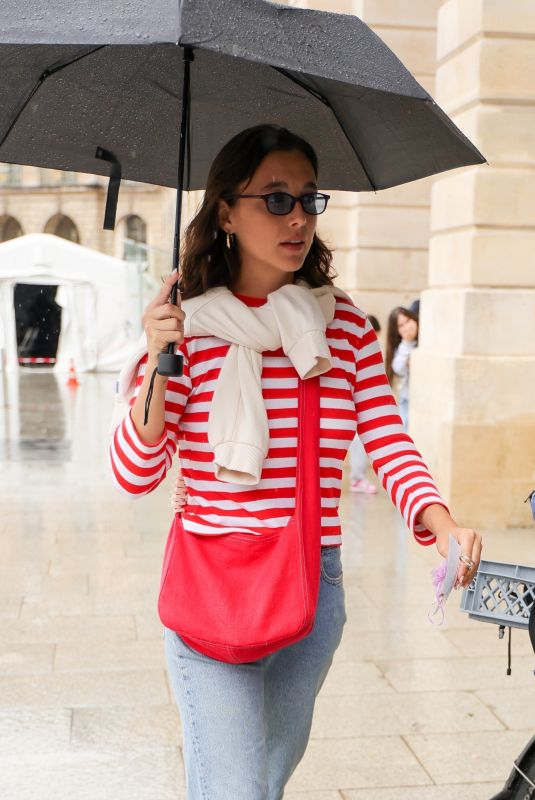 EMMA CHAMBERLAIN Out at Place Vendome in Paris 07/27/2024
