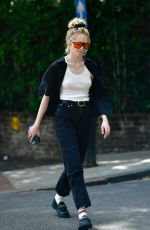 EMMA LAIRD on a Lunch Date in Hampstead 06/29/2024