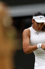 EMMA RADUCANU Loses to Lulu Sun in Round of 16 at Wimbledon 2024 in London 07/07/2024