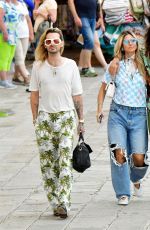 HEID KLUM and Tom Kaulitz Out with Friends in Venice 07/03/2024