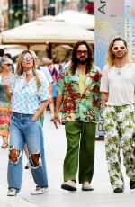 HEID KLUM and Tom Kaulitz Out with Friends in Venice 07/03/2024