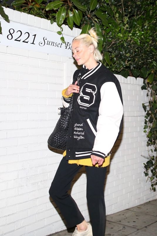 JAIME KING Arrives at Chateau Marmont in Los Angele 07/28/2024