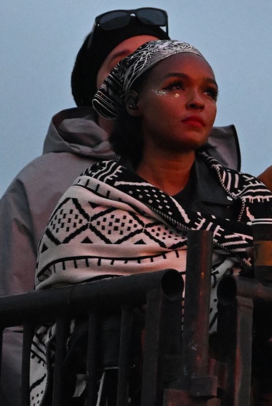 JANELLE MONAE and MARY MCCARTNEY Watching SZA Live at Glastonbury 06/30/2024