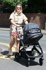 JAZMINE FRANKS Heading to Mum and Me Event in Hale 07/08/2024