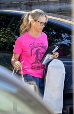 JENNIE GARTH Visiting a Family Friend