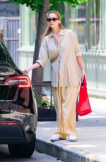 JENNIFER LAWRENCE Out and About in New York 07/09/2024