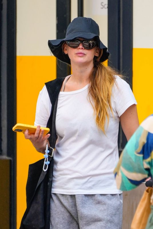 JENNIFER LAWRENCE Takes Her Son to Subway Station in New York 07/20/2024