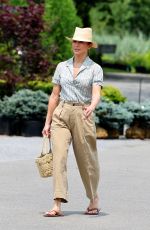 JENNIFER LOPEZ and Benny Medina Out for Plant Shopping in New York 07/04/2024