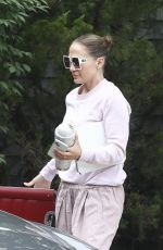 JENNIFER LOPEZ Arrives at a Gym in New York 07/18/2024