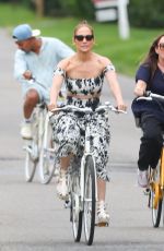 JENNIFER LOPEZ Enjoying a Bike Ride with Friends in The Hamptons 07/23/2024