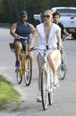 JENNIFER LOPEZ on a bike Ride with Benny Medina and her son Max in New York 07/18/2024