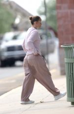 JENNIFER LOPEZ Out and About in Long Islands 07/18/2024