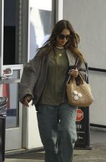 JESSICA ALBA Waiting for Her Car in Los Angeles 07/03/2024