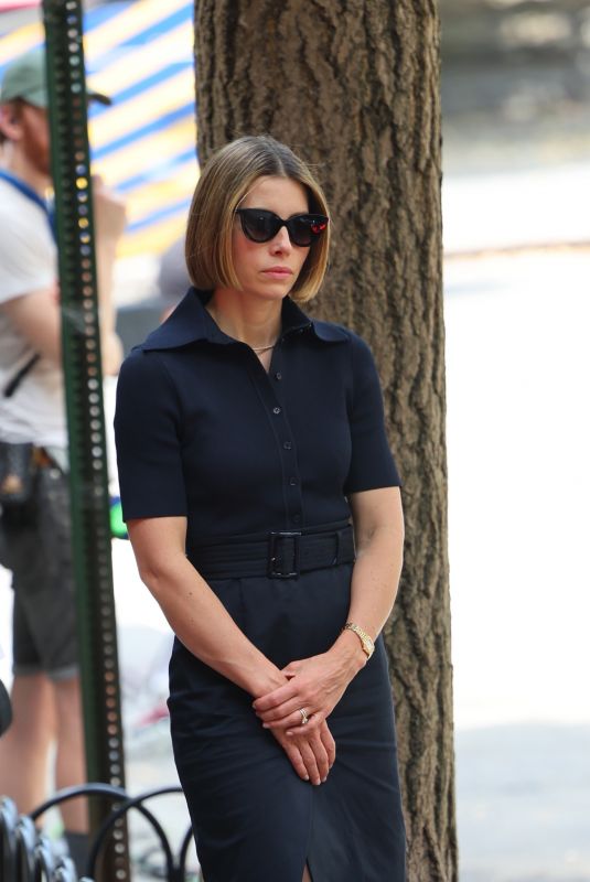 JESSICA BIEL on the Set of The Better Sister in Manhattan 07/09/2024