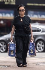 JESSIE WALLACE Out Shopping in London 07/21/2024