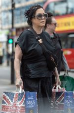 JESSIE WALLACE Out Shopping in London 07/21/2024