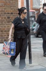 JESSIE WALLACE Out Shopping in London 07/21/2024