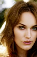 KAROLINA WAZ foir Elle UK, November 2014