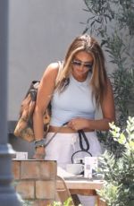 KATIE CLEARY Out for Lunch with Her Dog in Malibu 07/04/2024