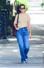 KATIE HOLMES Out in New York 07/302024