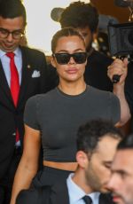 KIM and KHLOE KARDASHIAN Get Ready to Leave India 07/14/2024