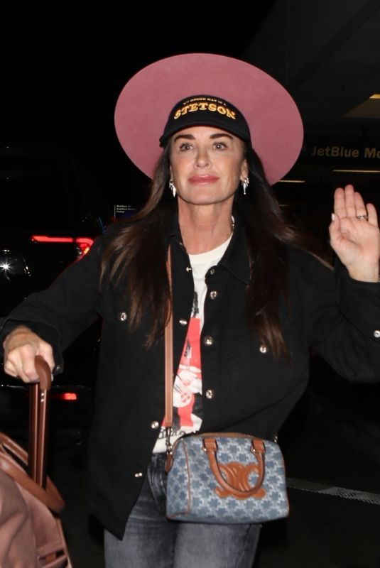 KYLE RICHARDS Arrives at Burbank Airport 07/22/2024