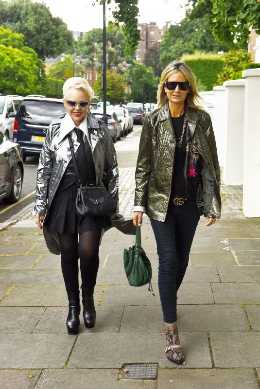 LADY VICTORIA HERVEY and AMANDA ELIASCH Arrives at Jackie Sinclair