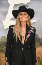 LAINEY WILSON at Twisters Premiere in Los Angeles 07/11/2024