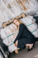 LENA KLENKE for Das Wetter #34, July 2024