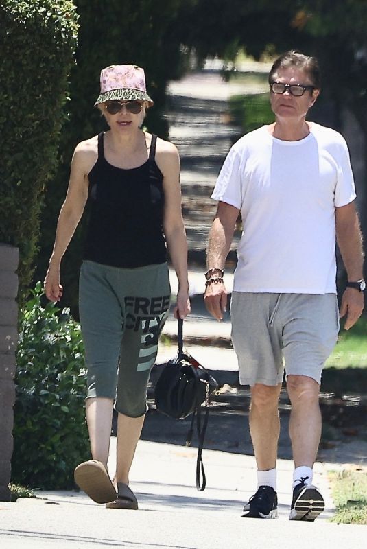 LISA RINNA and Harry Hamlin on a Lunch Date at Homestate Texas Kitchen 07/05/2024