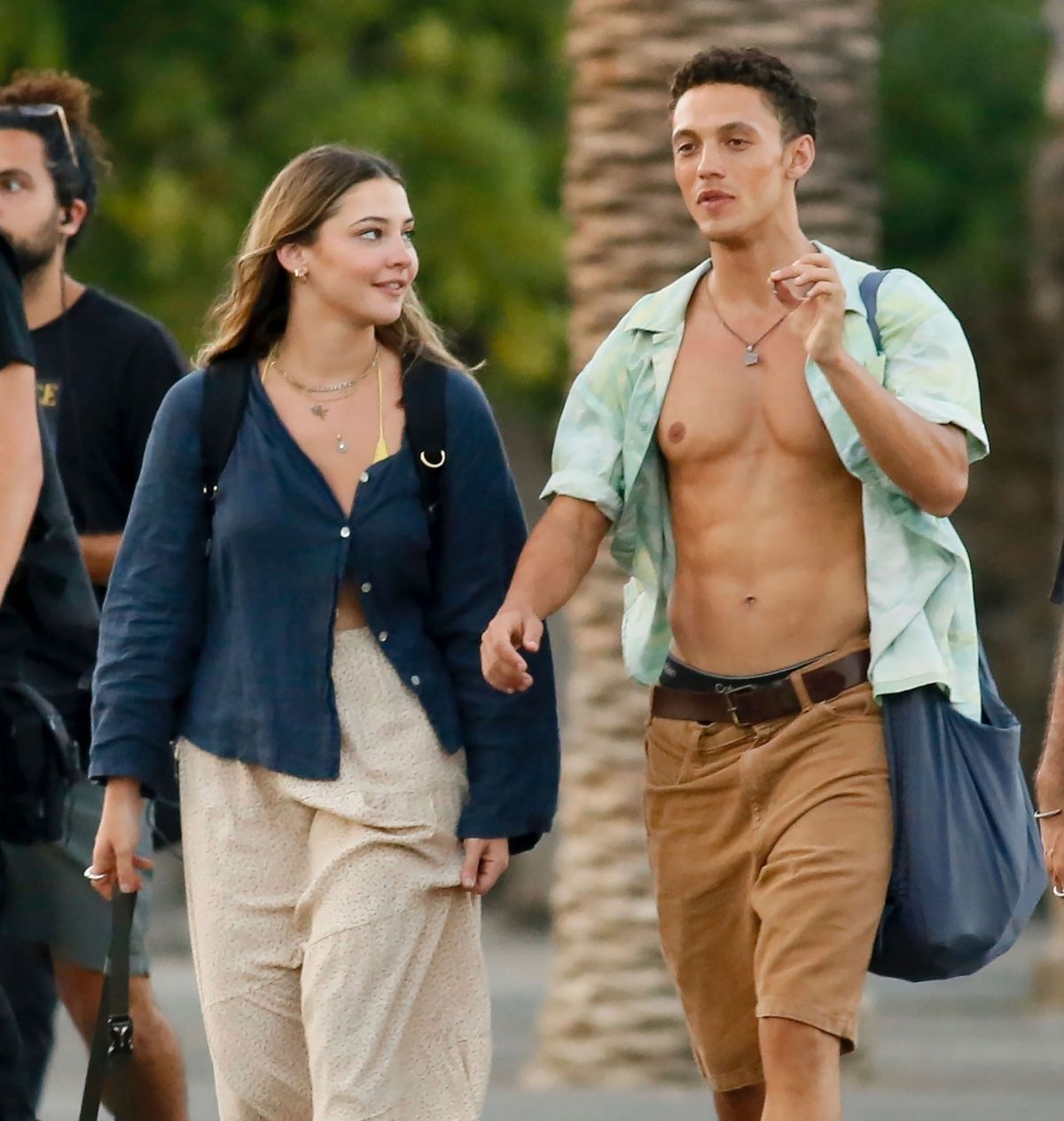 MADELYN CLINE And Orlando Norman Out In Barcelona 07 14 2024 HawtCelebs MADELYN CLINE And Orlando Norman Out In Barcelona 07 14 2024 HawtCelebs