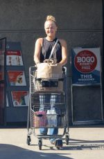 MALIN AKERMAN Shopping at Gelson