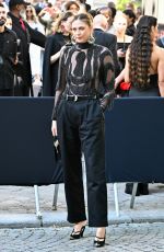 MARIA SHARAPOVA Arrivesat Fall Winter 2025 Haute Couture Fashion Week in Paris 07/24/2024