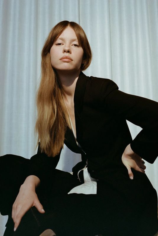 MIA GOTH for The New York Times, July 2024