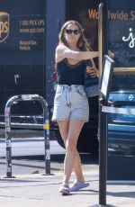 NATALIE PORTMAN Takes Her Kids Out for Ice Cream in Los Angeles 07/22/2024