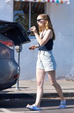 NATALIE PORTMAN Takes Her Kids Out for Ice Cream in Los Angeles 07/22/2024