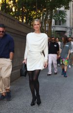 NICKY HILTON Arrives at Marc Jacobs Fashion Show in New York 07/01/2024