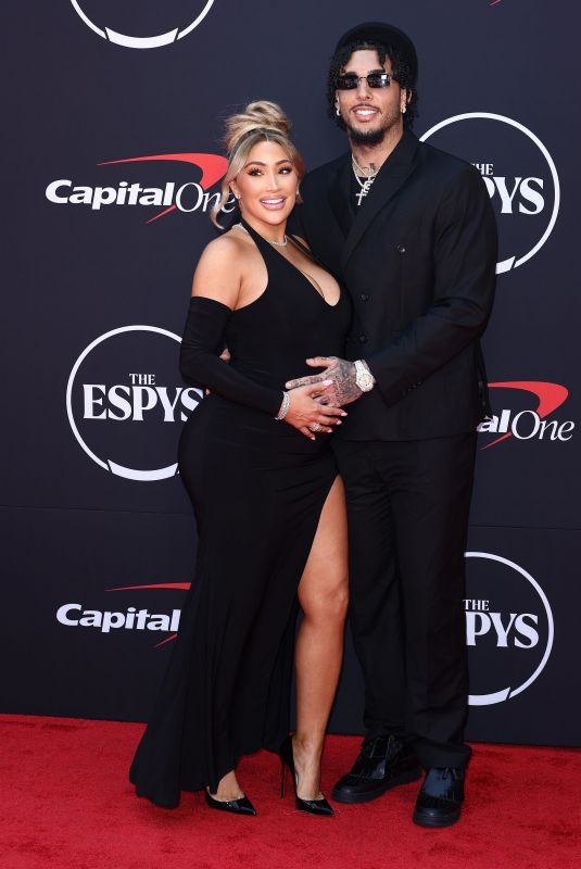 NICOLE MUDARRIS at 2024 ESPY Awards at Dolby Theatre in Los Angeles 07/11/2024