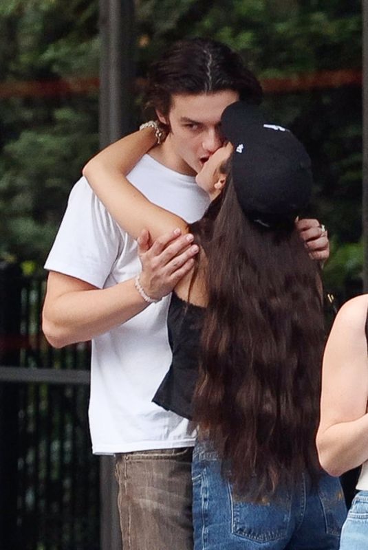 OLIVIA RODRIGO and and Louis Partridge Out in New York 07/17/2024