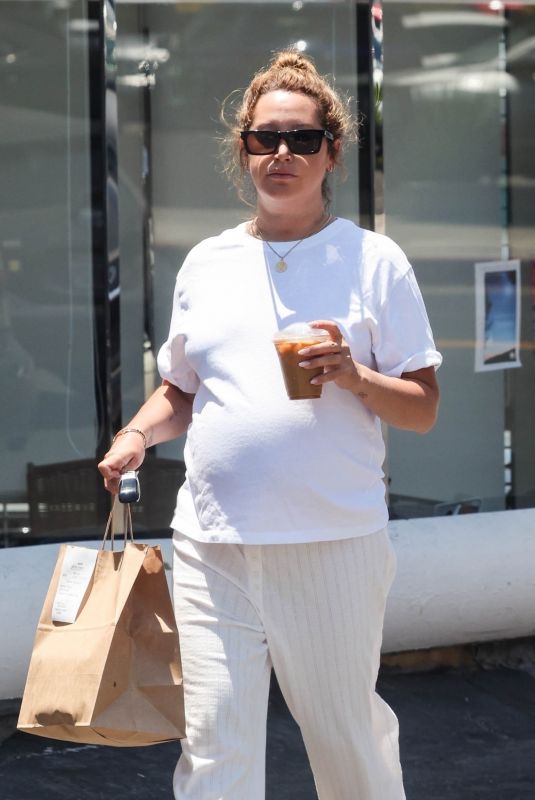 Pregnant ASHLEY TISDALE Grabs Lunch to Go in Los Feliz 07/07/2024
