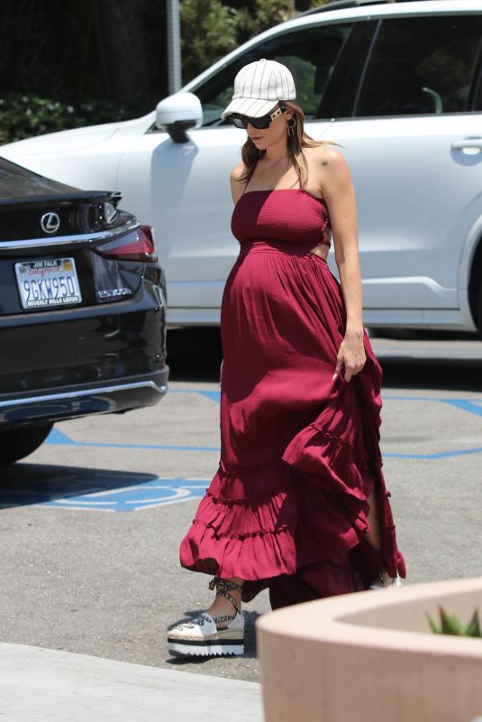 Pregnant LALA KENT Out in Los Angeles 07/13/2024