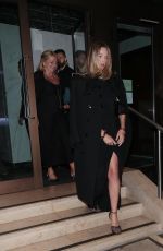 Pregnant MARGOT ROBBIE Leaves Roof Gardens in London 07/11/2024 