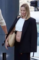 PreGnant MARGOT ROBBIE on Vacation at Lake Como in Italy 07/07/2024