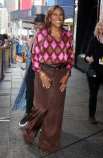 ROBIN ROBERTS Arrives at Good Morning America in New York 07/25/2024
