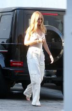 ROSIE HUNTINGTON -WHITELEY Out for Lunch in Los Angeles 07/18/2024